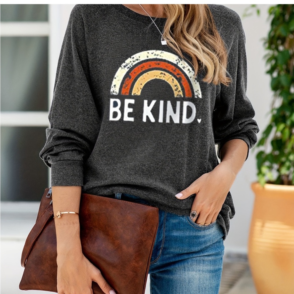 FuyxxmerBe Kind rainbow Sweatshirt with Pockets-like newSz M-L☀️Lake life!​​
